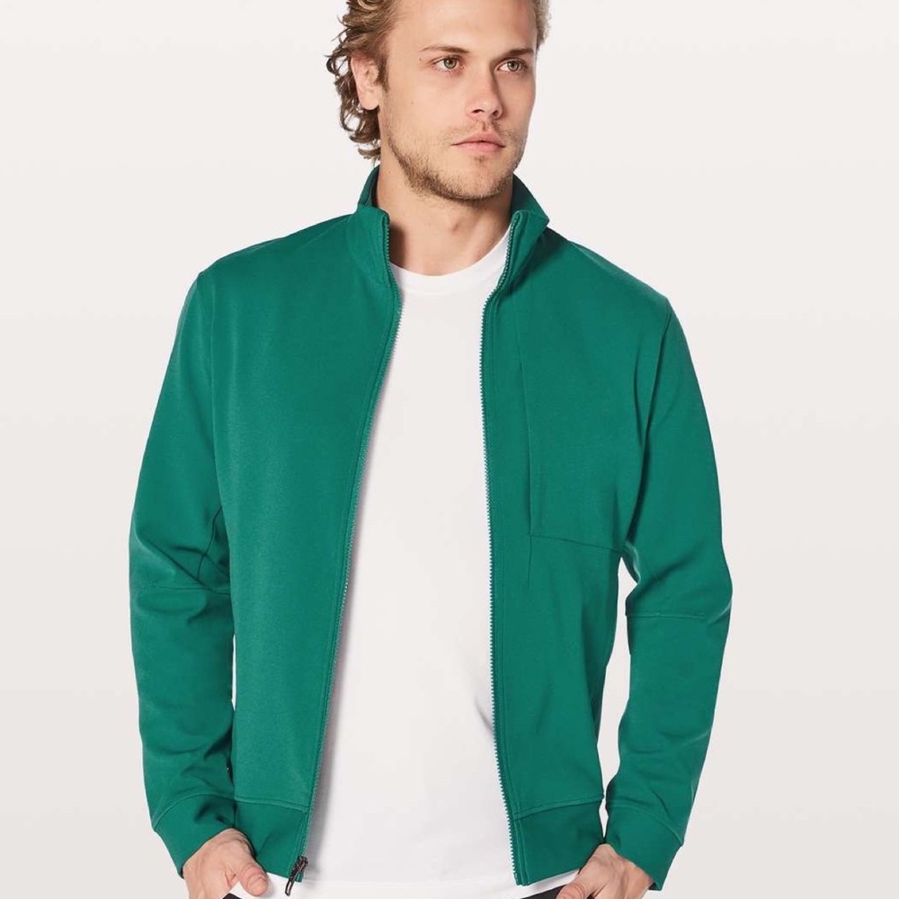 RARE Lululemon Sojourn Jacket Long-Sleeve Top